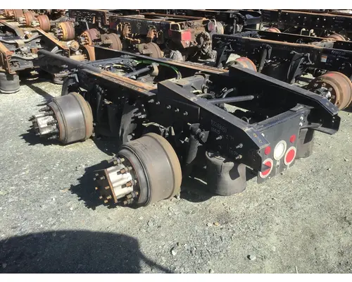 MERITOR-ROCKWELL MD2014XR279 MATCHED SET REARS