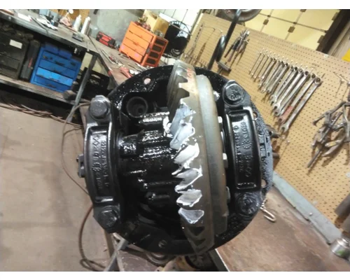 MERITOR-ROCKWELL MD2014XR285 DIFFERENTIAL ASSEMBLY FRONT REAR
