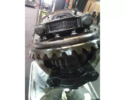 MERITOR-ROCKWELL MD2014XR308 DIFFERENTIAL ASSEMBLY FRONT REAR