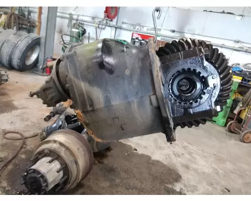 MERITOR-ROCKWELL MD2014XR325 DIFFERENTIAL ASSEMBLY FRONT REAR