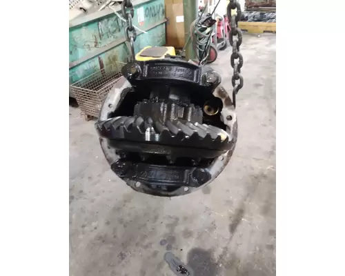 MERITOR-ROCKWELL MD2014XR325 DIFFERENTIAL ASSEMBLY FRONT REAR