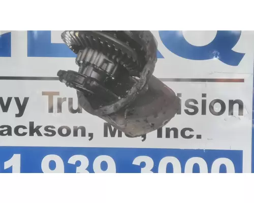 MERITOR-ROCKWELL MD2014XR325 DIFFERENTIAL ASSEMBLY FRONT REAR
