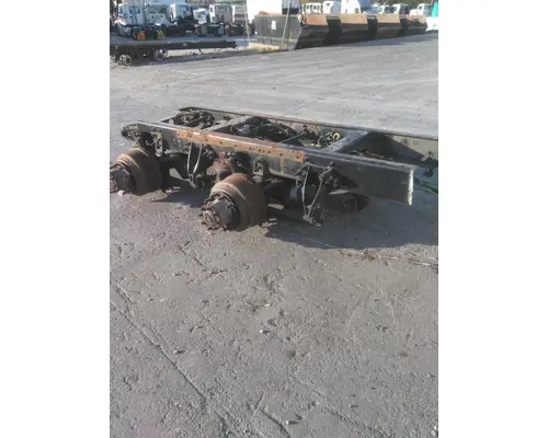 MERITOR-ROCKWELL MD2014XR325 MATCHED SET REARS