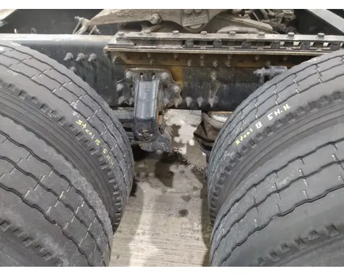 MERITOR-ROCKWELL MD2014XR325 MATCHED SET REARS