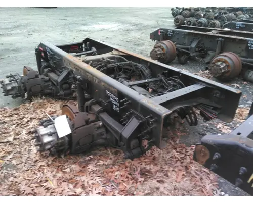 MERITOR-ROCKWELL MD2014XR325 MATCHED SET REARS