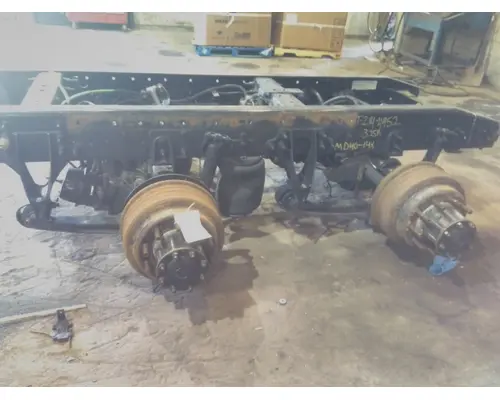 MERITOR-ROCKWELL MD2014XR325 MATCHED SET REARS