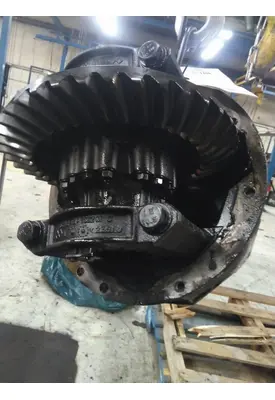 MERITOR-ROCKWELL MD2014XR355 DIFFERENTIAL ASSEMBLY FRONT REAR