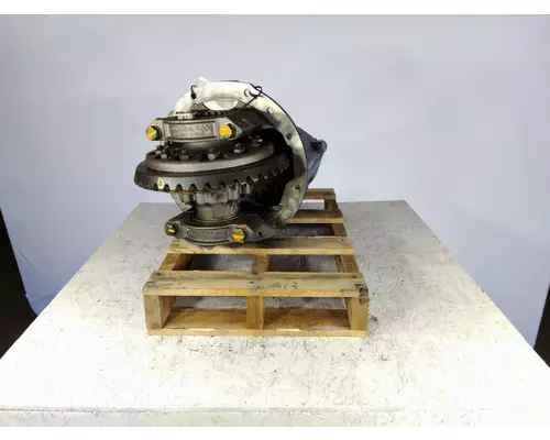 MERITOR-ROCKWELL MD2014XR355 DIFFERENTIAL ASSEMBLY FRONT REAR