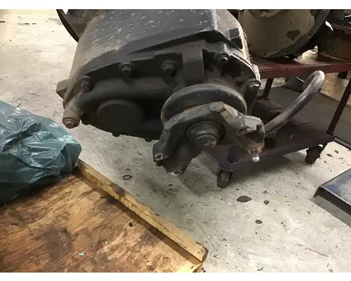 MERITOR-ROCKWELL MD2014XR355 DIFFERENTIAL ASSEMBLY FRONT REAR