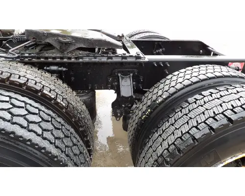 MERITOR-ROCKWELL MD2014XR355 MATCHED SET REARS