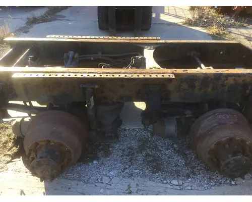 MERITOR-ROCKWELL MD2014XR355 MATCHED SET REARS