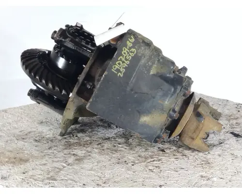 MERITOR-ROCKWELL MD2014XR358 DIFFERENTIAL ASSEMBLY FRONT REAR