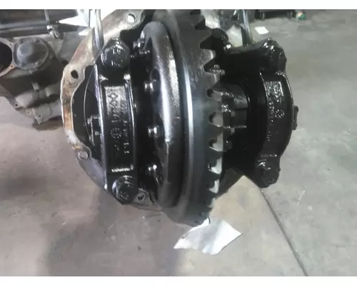 MERITOR-ROCKWELL MD2014XR390 DIFFERENTIAL ASSEMBLY FRONT REAR