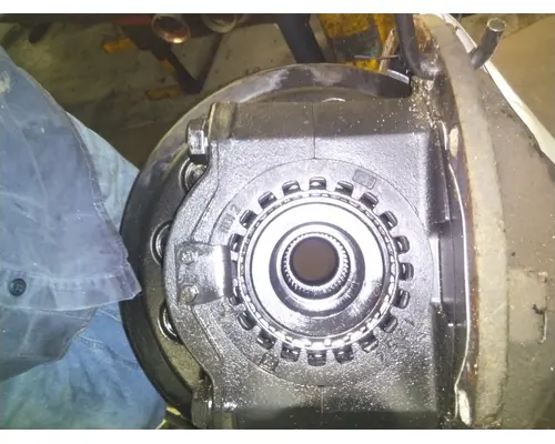 MERITOR-ROCKWELL MD2014XR390 DIFFERENTIAL ASSEMBLY FRONT REAR
