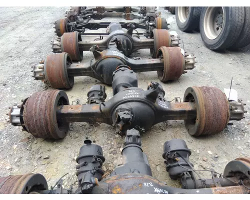 MERITOR-ROCKWELL MD2014X AXLE HOUSING, REAR (FRONT)