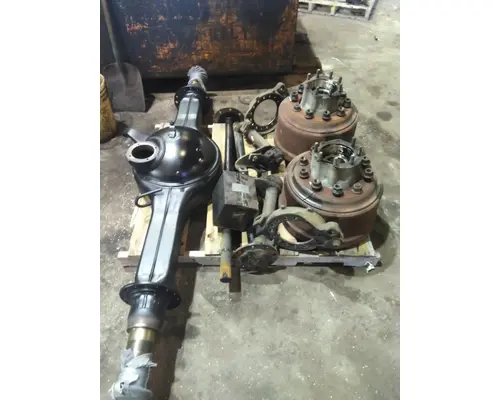 MERITOR-ROCKWELL MD2014X AXLE HOUSING, REAR (FRONT)