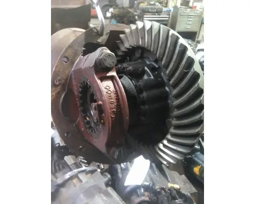 MERITOR-ROCKWELL MD2214XR488 DIFFERENTIAL ASSEMBLY FRONT REAR