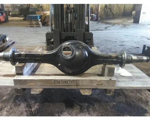 MERITOR-ROCKWELL MDL2014X AXLE HOUSING, REAR (FRONT)