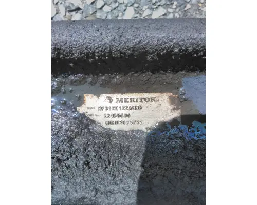 MERITOR-ROCKWELL MFS-12E-122A-N AXLE ASSEMBLY, FRONT (STEER)