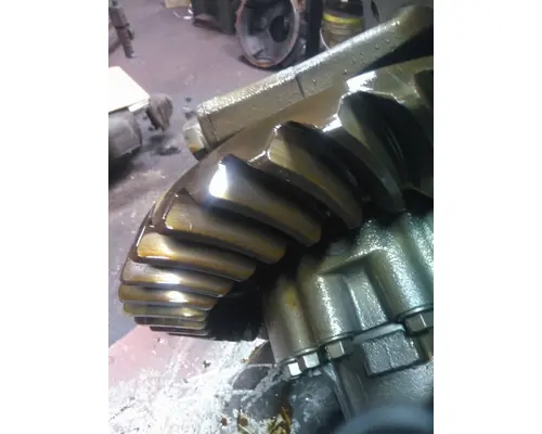 MERITOR-ROCKWELL MR20143R355 DIFFERENTIAL ASSEMBLY REAR REAR