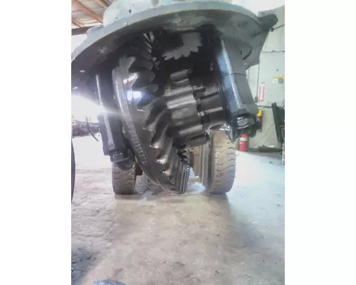 MERITOR-ROCKWELL MR2014XR264 DIFFERENTIAL ASSEMBLY REAR REAR