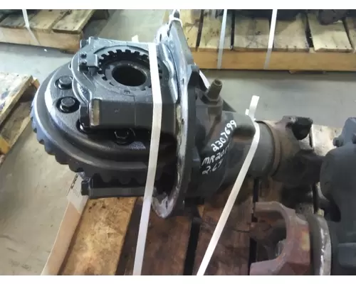 MERITOR-ROCKWELL MR2014XR264 DIFFERENTIAL ASSEMBLY REAR REAR