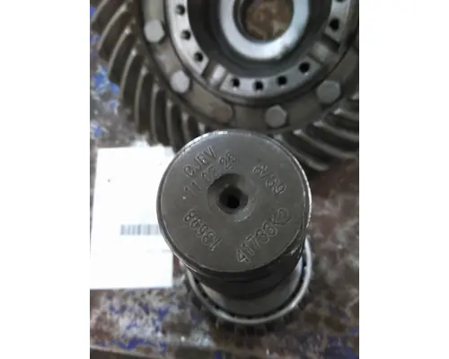 MERITOR-ROCKWELL RD20145 RING GEAR AND PINION