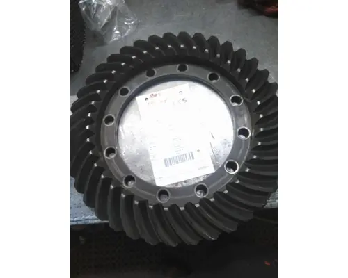 MERITOR-ROCKWELL RD20145 RING GEAR AND PINION
