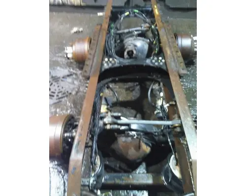 MERITOR-ROCKWELL RD23160RTBD MATCHED SET REARS