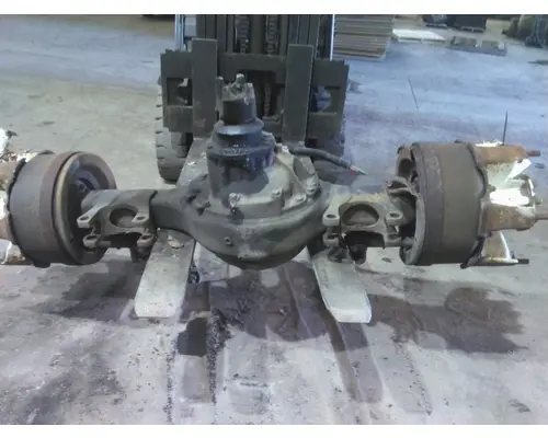 MERITOR-ROCKWELL RD23160RTBD MATCHED SET REARS