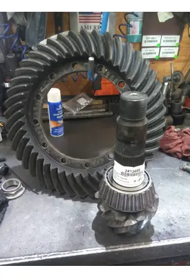 MERITOR-ROCKWELL RD23160 RING GEAR AND PINION