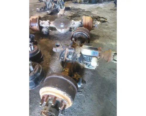 MERITOR-ROCKWELL RP23160R489 MATCHED SET REARS