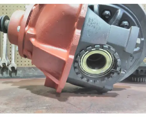 MERITOR-ROCKWELL RRL23160R430 DIFFERENTIAL ASSEMBLY REAR REAR