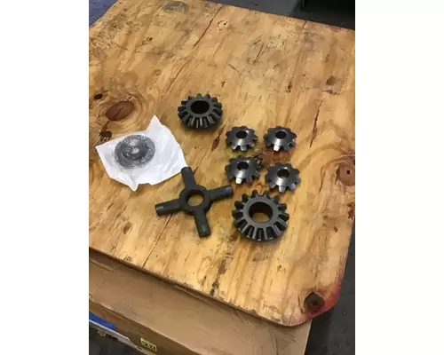 MERITOR-ROCKWELL RS19145 Gear Kit