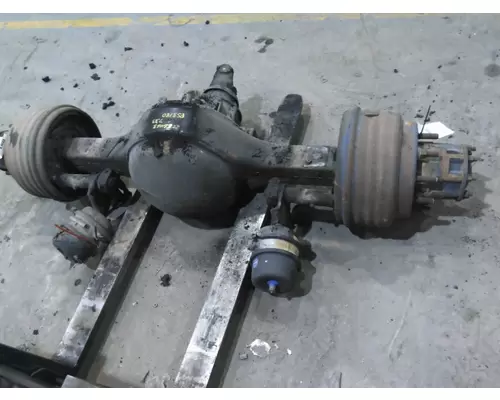 MERITOR-ROCKWELL RS23180 AXLE ASSEMBLY, REAR (REAR)