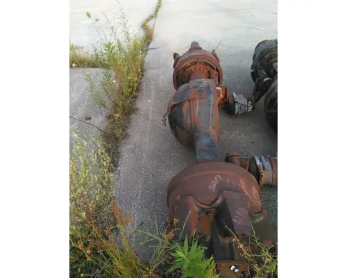 MERITOR-ROCKWELL RS26185 AXLE HOUSING, REAR (REAR)
