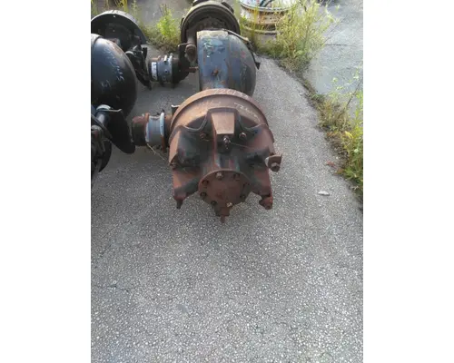 MERITOR-ROCKWELL RS26185 AXLE HOUSING, REAR (REAR)