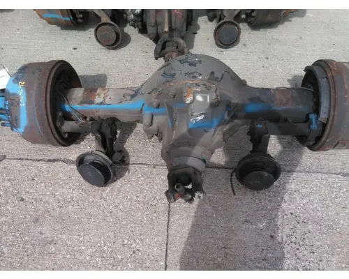 MERITOR-ROCKWELL RS30180 AXLE ASSEMBLY, REAR (REAR)