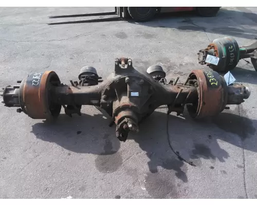 MERITOR-ROCKWELL RS30185 AXLE ASSEMBLY, REAR (REAR)