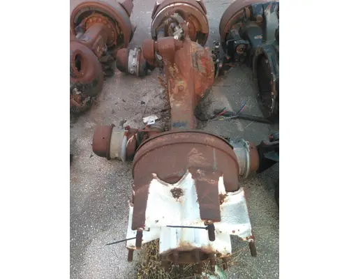 MERITOR-ROCKWELL RT40145F AXLE HOUSING, REAR (FRONT)