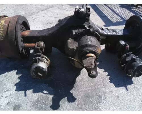 MERITOR-ROCKWELL SQ100F AXLE ASSEMBLY, REAR (FRONT)