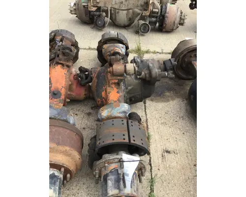 MERITOR-ROCKWELL SQ100F AXLE ASSEMBLY, REAR (FRONT)