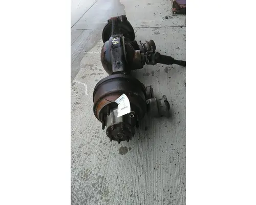 MERITOR-ROCKWELL SQ100R AXLE ASSEMBLY, REAR (REAR)