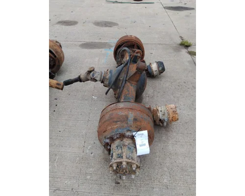 MERITOR-ROCKWELL SQ100R AXLE ASSEMBLY, REAR (REAR)