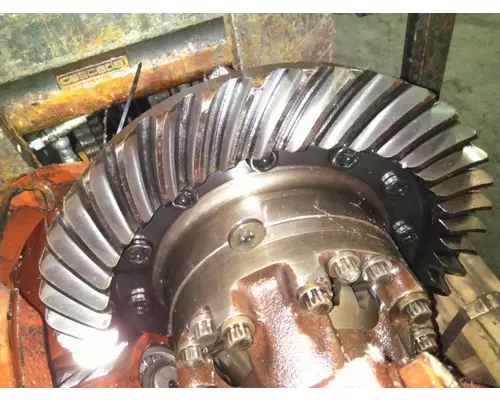 MERITOR-ROCKWELL SQHDRR444 DIFFERENTIAL ASSEMBLY REAR REAR