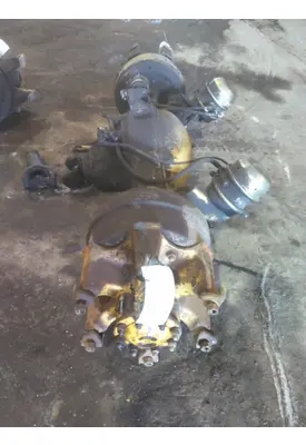 MERITOR-ROCKWELL SSHDR AXLE ASSEMBLY, REAR (REAR)