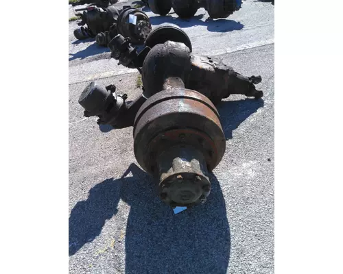 MERITOR-ROCKWELL U240 AXLE ASSEMBLY, REAR (REAR)