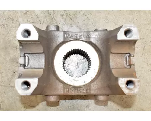 MERITOR 17N Drive Shaft, Rear
