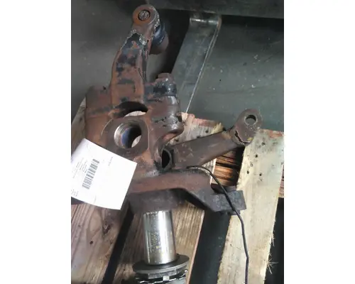 MERITOR 3111Y3379 SPINDLEKNUCKLE, FRONT