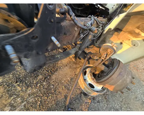 MERITOR 338 Spindle  Knuckle, Front